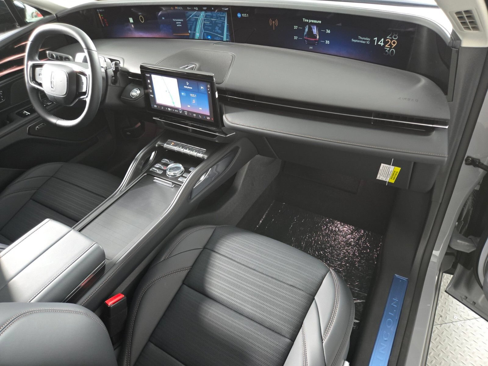 New 2026 Lincoln Nautilus Reserve w/ Jet Appearance Package AWD/4WD image 21
