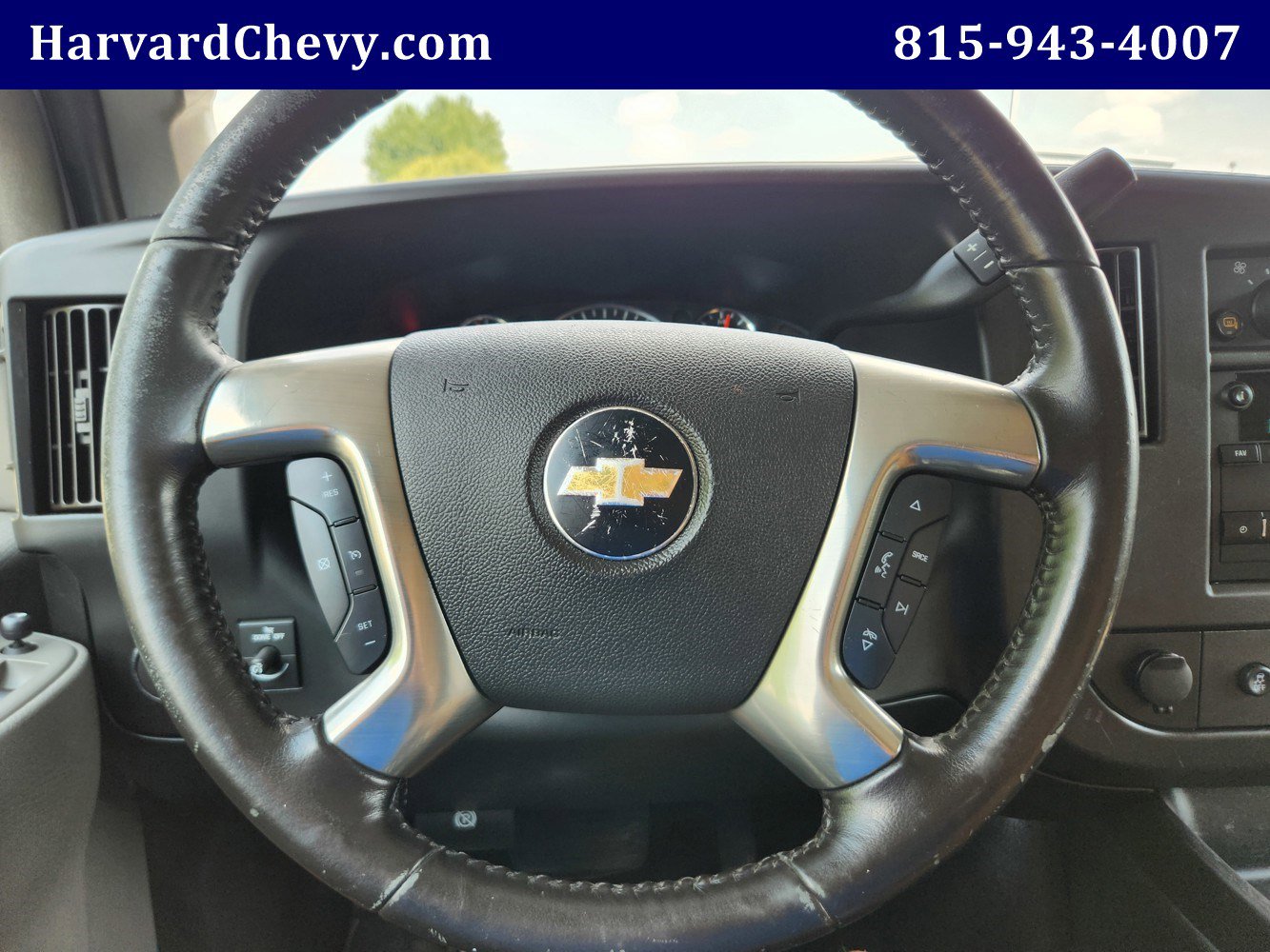 Used 2019 Chevrolet Express 3500 w/ Driver Convenience Package image 13