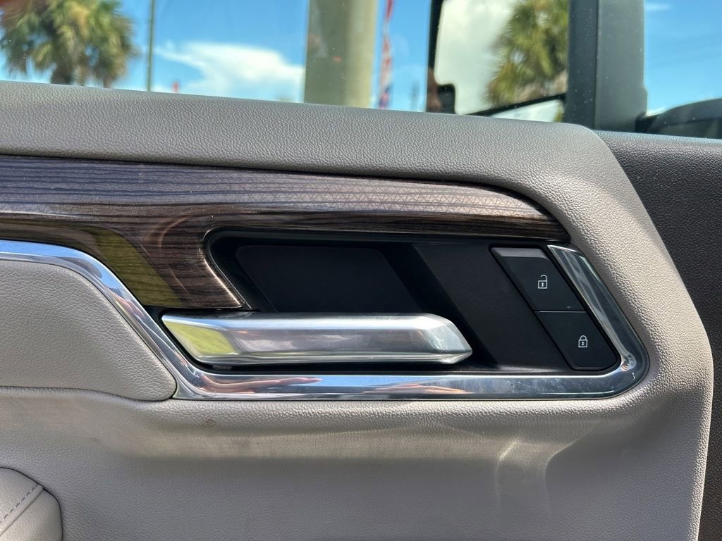 Used 2024 Chevrolet Silverado 2500 LT image 12