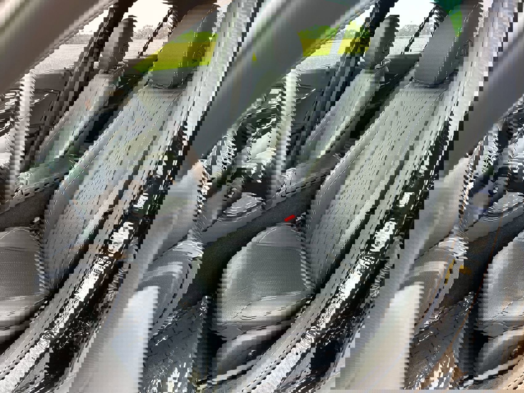 Used 2021 Mercedes-Benz E 350 4MATIC Sedan image 17