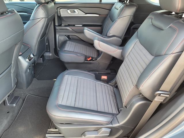 New 2026 Ford Explorer ST-Line w/ ST-Line Street Pack image 22