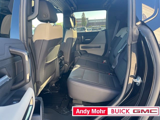 Used 2026 GMC Hummer EV SUV w/ LPO, Dark Essentials Package AWD/4WD image 37
