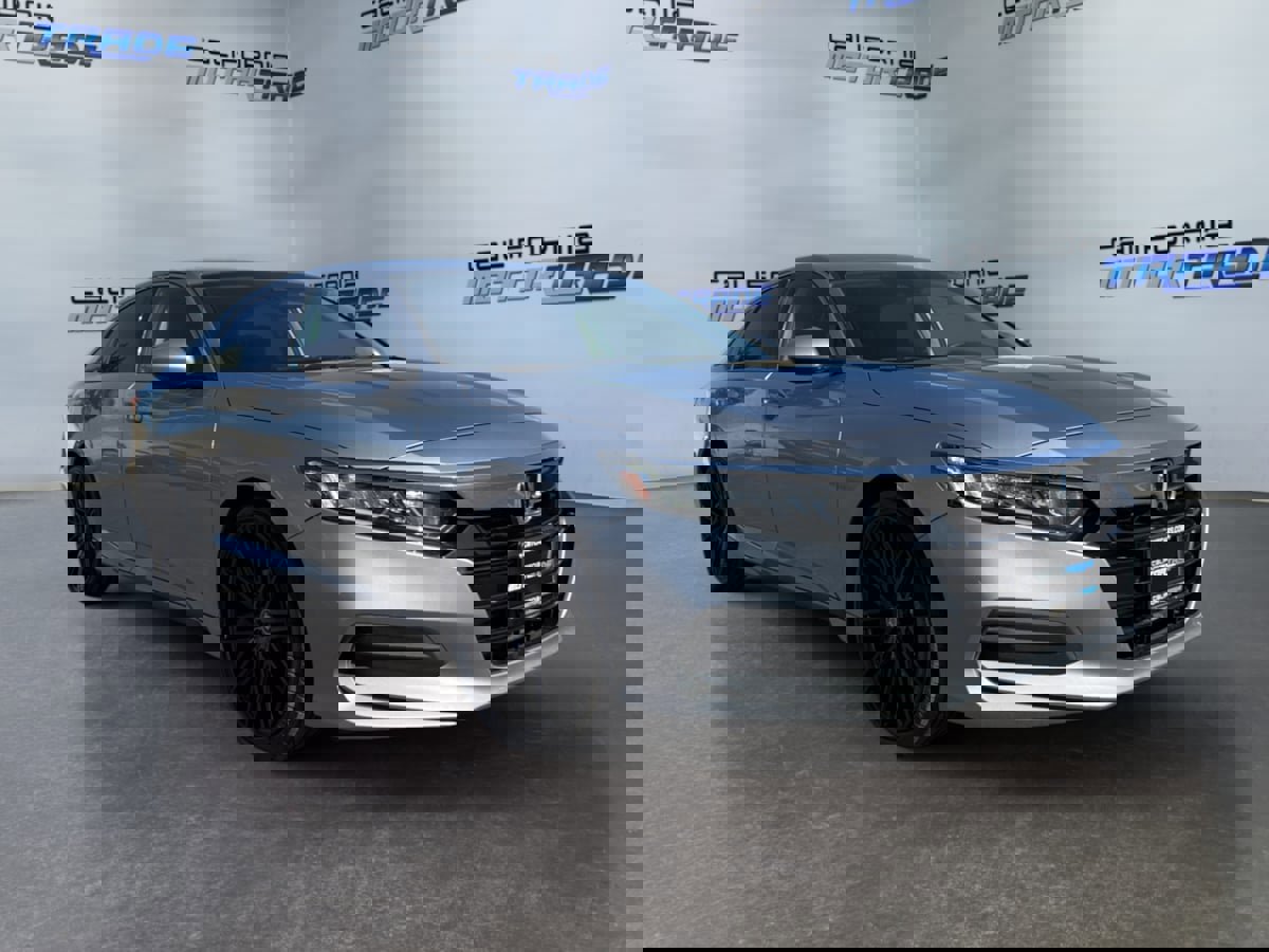 Used 2018 Honda Accord LX image 3