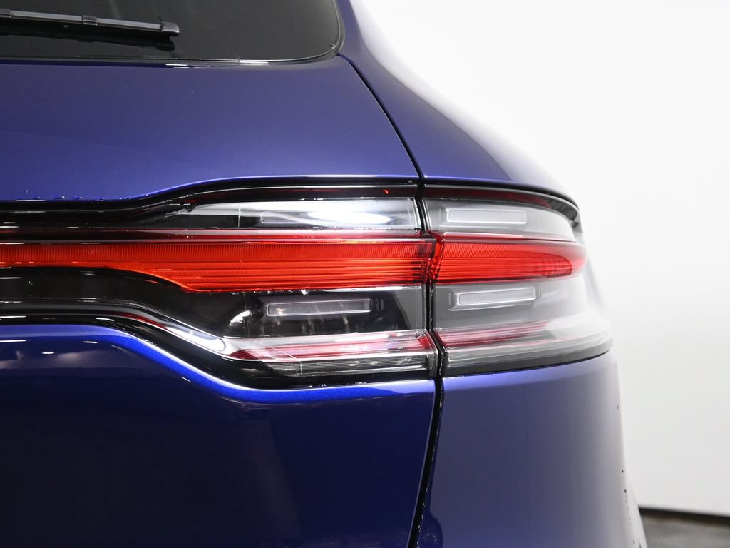 New 2026 Porsche Macan AWD/4WD image 13