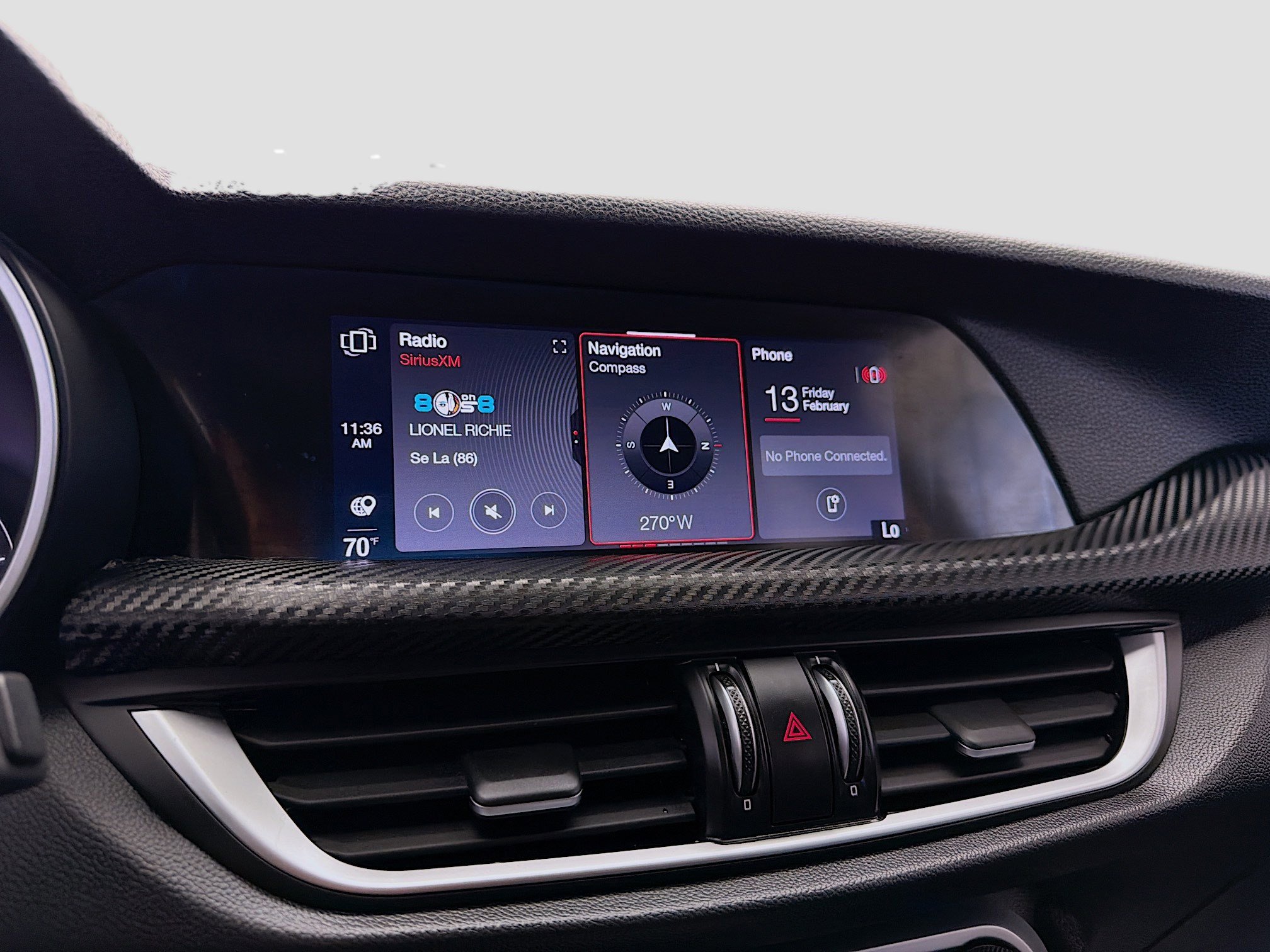 Used 2020 Alfa Romeo Stelvio image 10