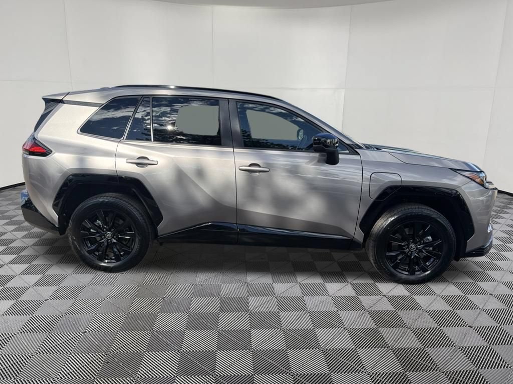 Used 2026 Toyota RAV4 SE w/ Convenience Package AWD/4WD image 8