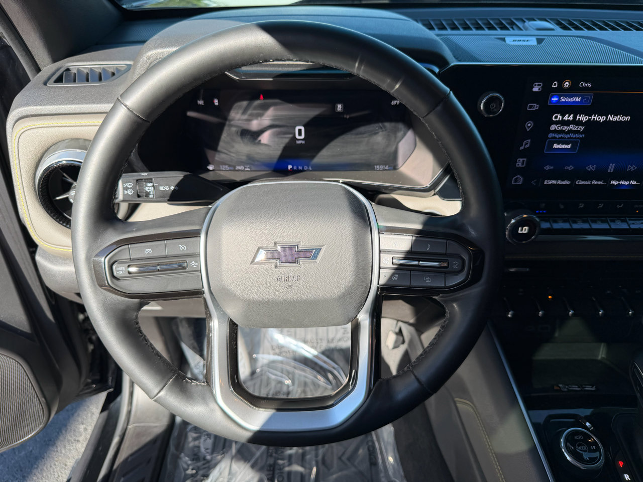 Used 2024 Chevrolet Colorado ZR2 w/ ZR2 Convenience Package III image 23