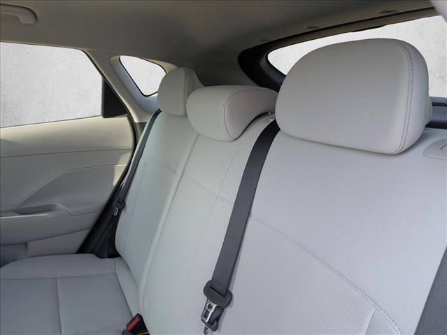 New 2027 Hyundai Kona SE FWD image 17
