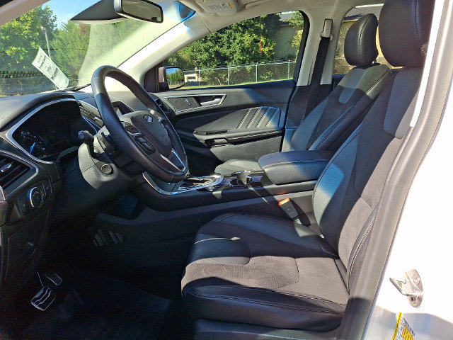Used 2015 Ford Edge Sport w/ Equipment Group 401A FWD image 13