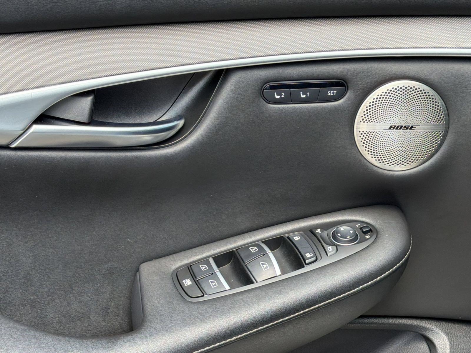 Used 2023 INFINITI QX50 Luxe FWD image 26