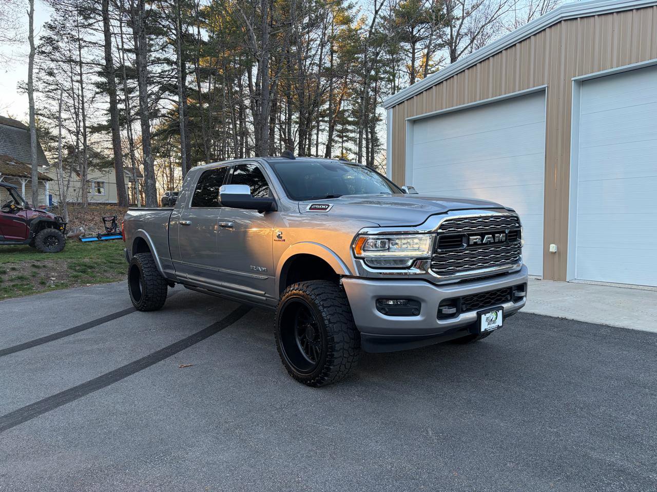 Used 2020 RAM 2500 Limited AWD/4WD image 2