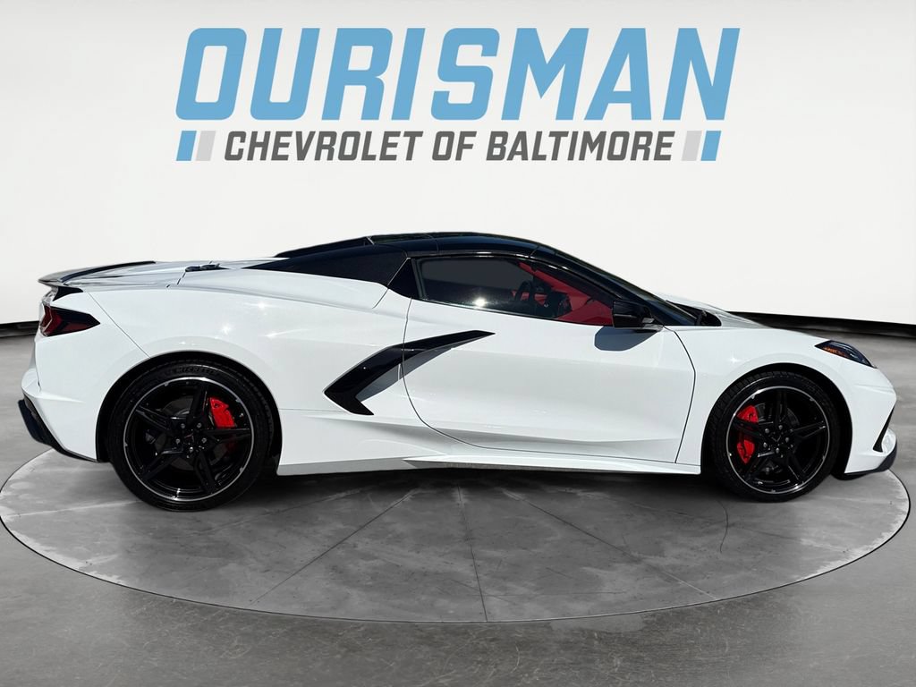 Used 2024 Chevrolet Corvette Stingray Premium Conv w/ Stealth Interior Trim Package RWD image 7