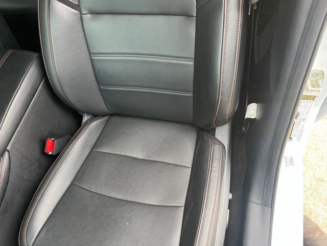 Used 2025 Nissan Sentra SR w/ SR Premium Package FWD image 8
