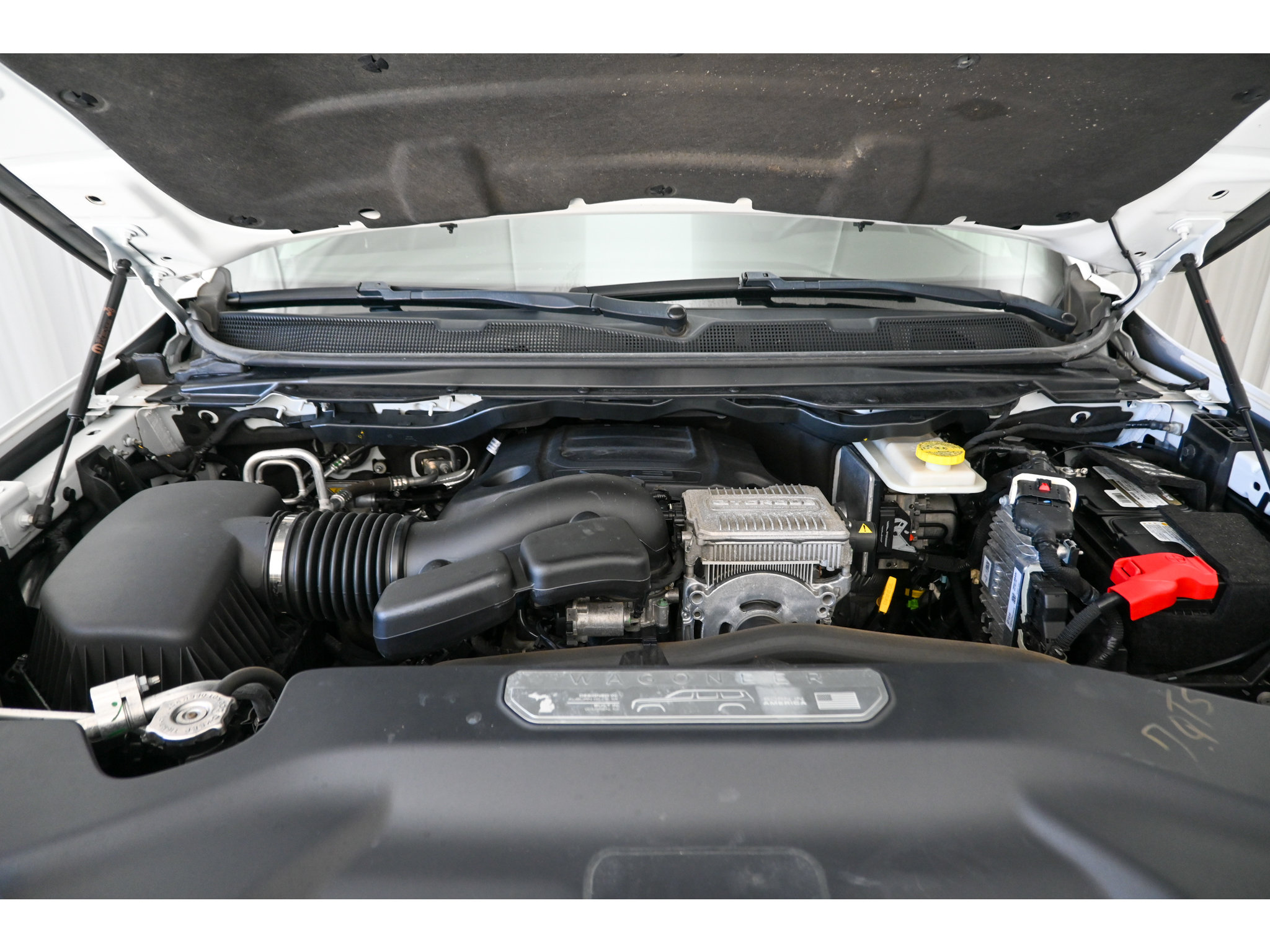 Used 2022 Jeep Wagoneer Series I w/ Premium Group I AWD/4WD image 55