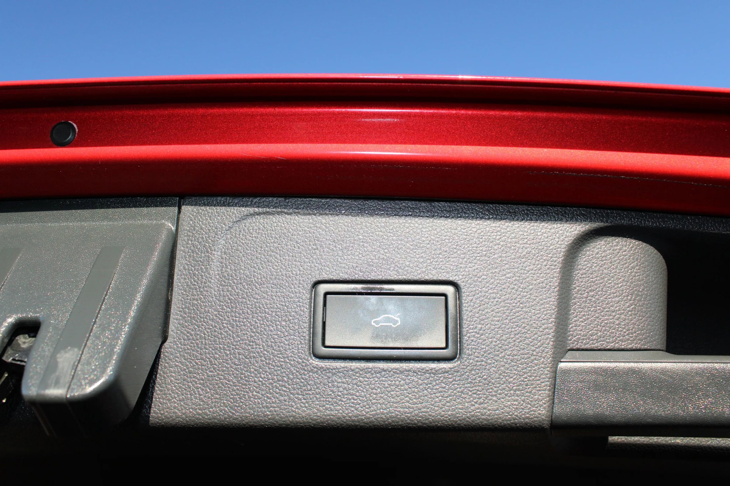 Used 2024 Volkswagen Atlas SEL image 13