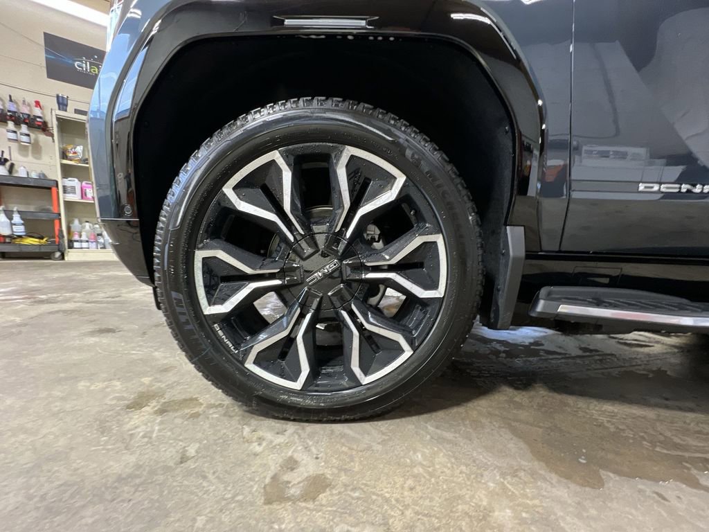 New 2025 GMC Sierra EV Denali image 33