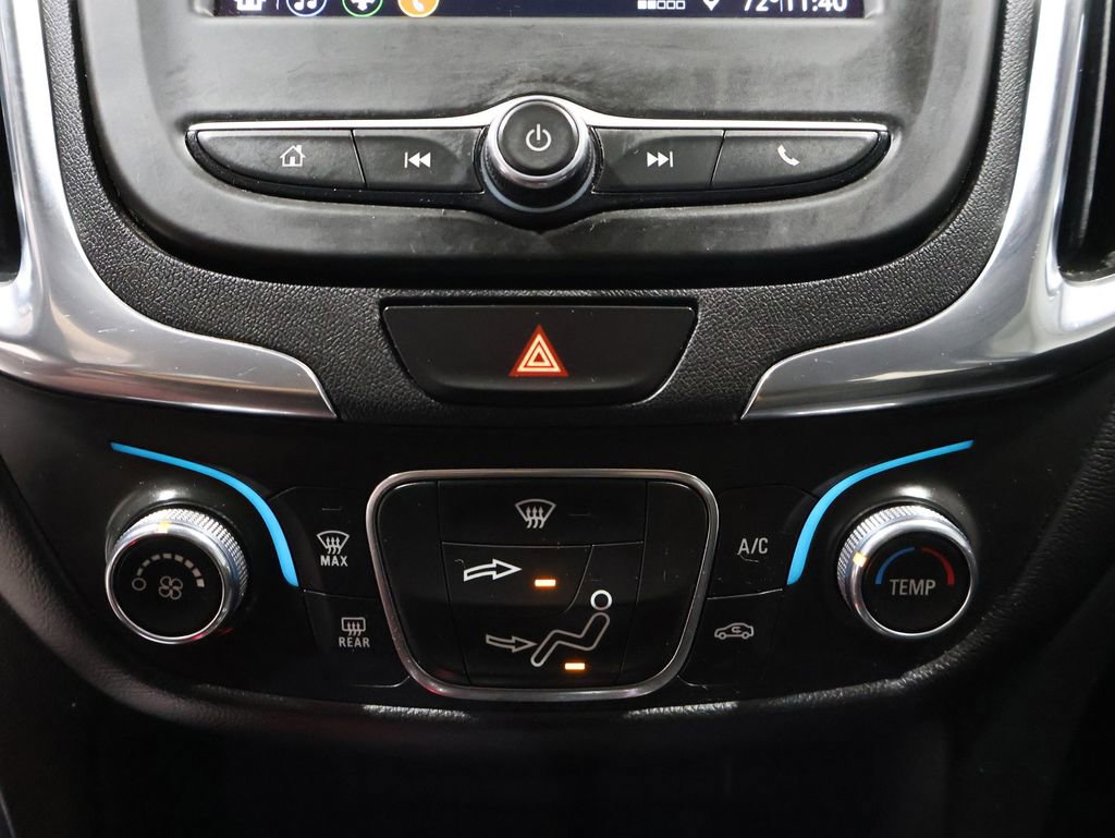 Used 2021 Chevrolet Equinox LT image 30