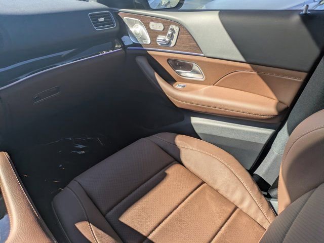 Used 2025 Mercedes-Benz GLE 350 4MATIC image 15