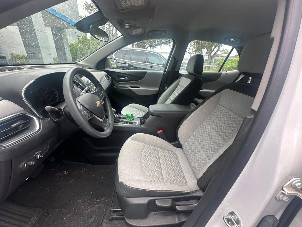 Certified 2024 Chevrolet Equinox LS w/ Sport Edition FWD image 10