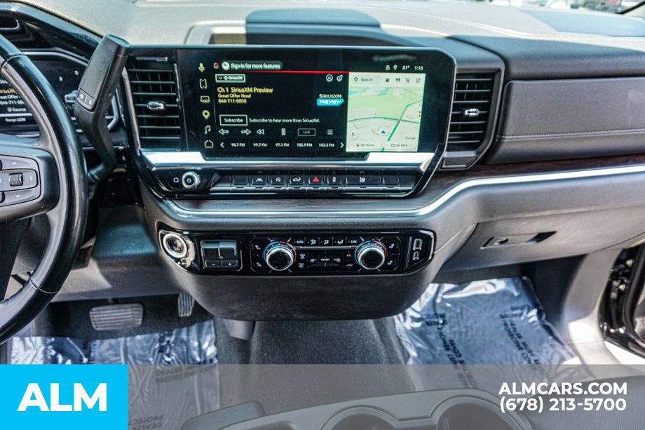 Used 2025 GMC Sierra 1500 SLT AWD/4WD image 39