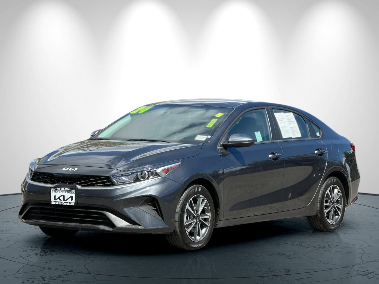 Used 2024 Kia Forte LXS FWD image 8
