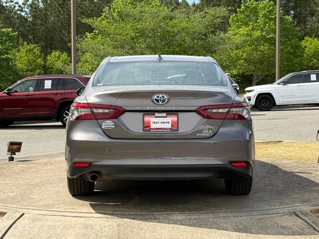 Used 2022 Toyota Camry XLE image 6