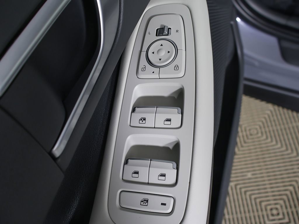 Certified 2025 Hyundai Sonata SE image 21