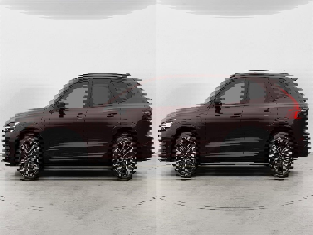 New 2026 Volvo XC60 T8 Ultra image 3
