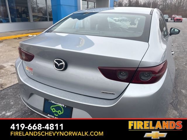 Used 2020 MAZDA MAZDA3 Sedan w/ Select Package image 14