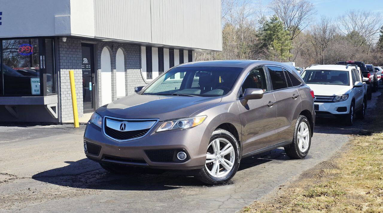 Used 2013 Acura RDX w/Tech AWD 4dr SUV w/Technolog image 2