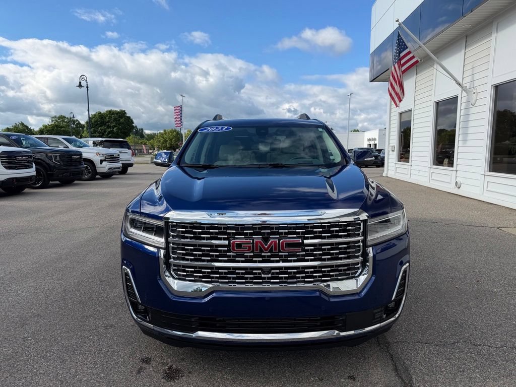 Certified 2023 GMC Acadia Denali w/ Denali Technology Package AWD/4WD image 2