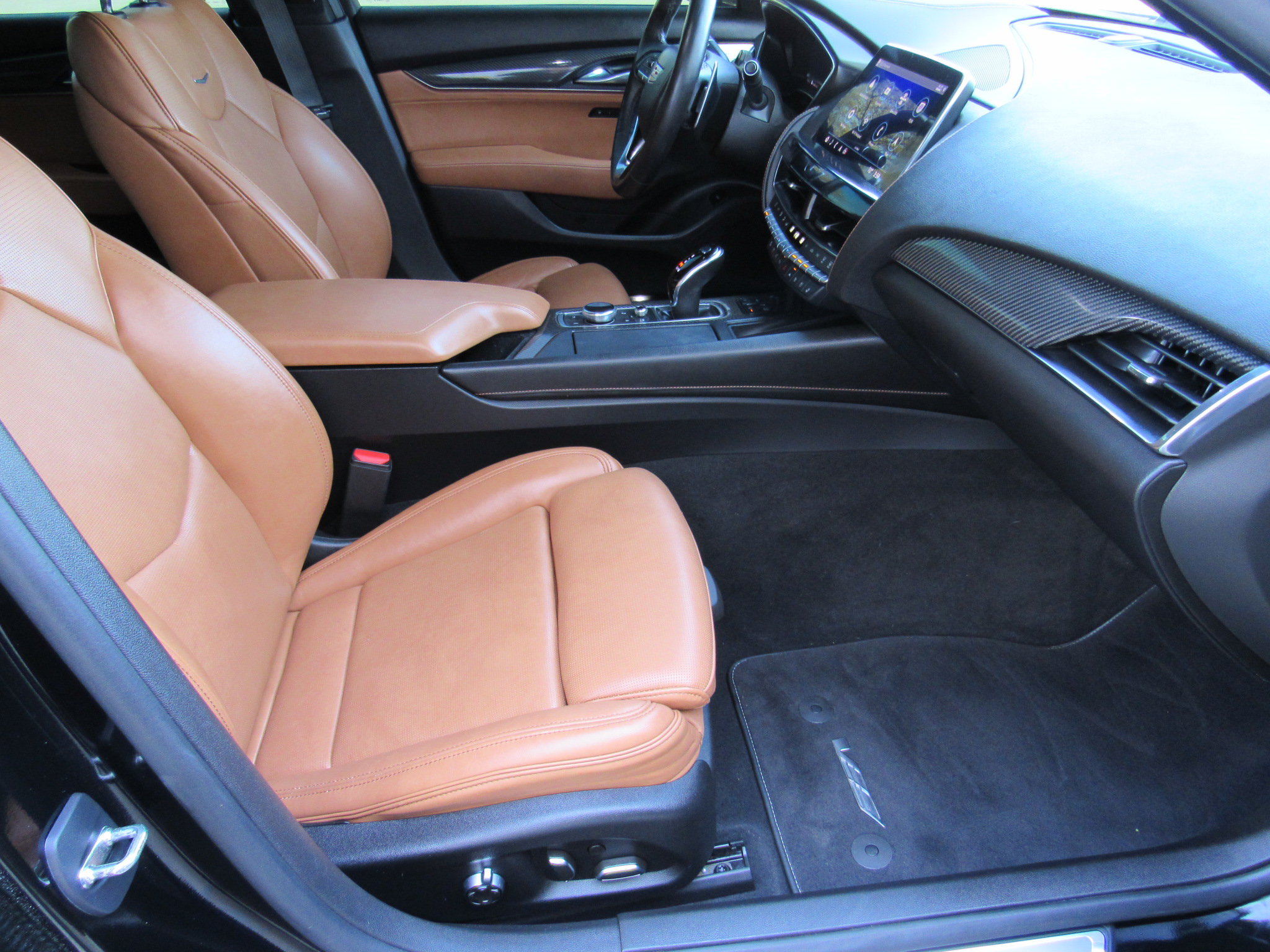 Used 2023 Cadillac CT5 V w/ Platinum Package AWD/4WD image 31