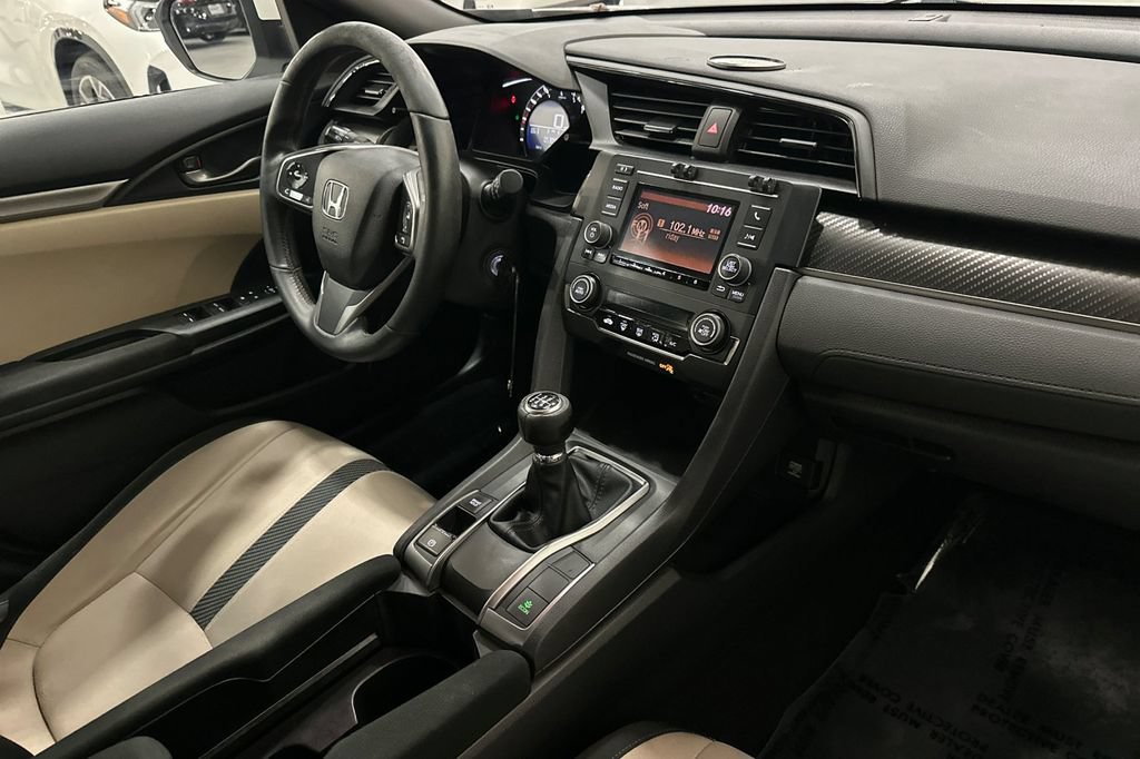 Used 2018 Honda Civic Sport image 17