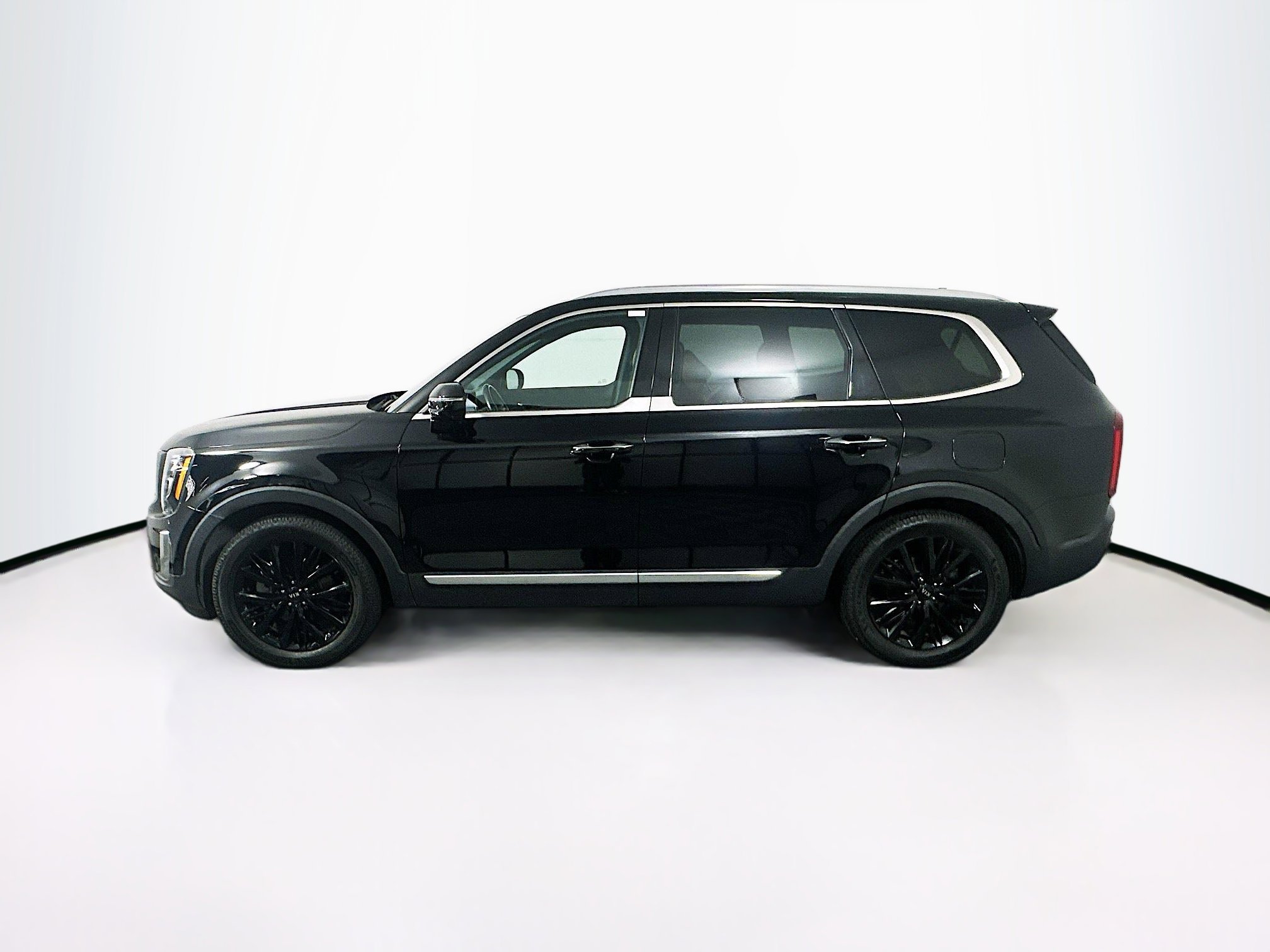Used 2020 Kia Telluride SX w/ Towing Package image 4