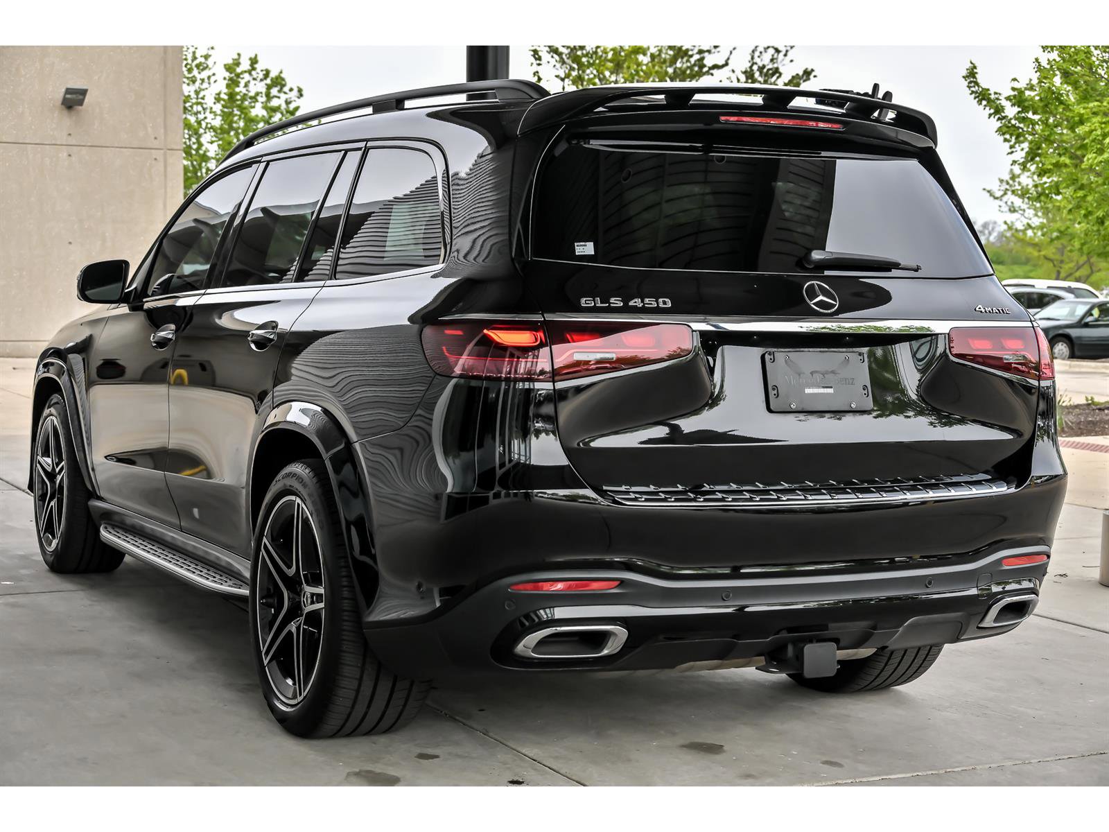 Certified 2024 Mercedes-Benz GLS 450 4MATIC image 6