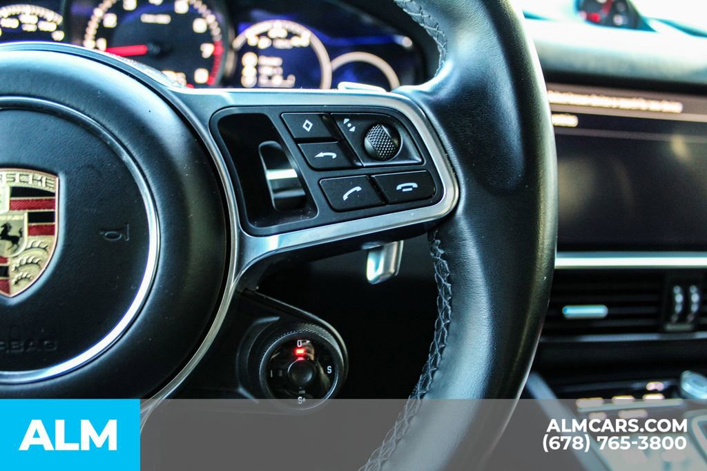 Used 2023 Porsche Cayenne Platinum Edition image 24