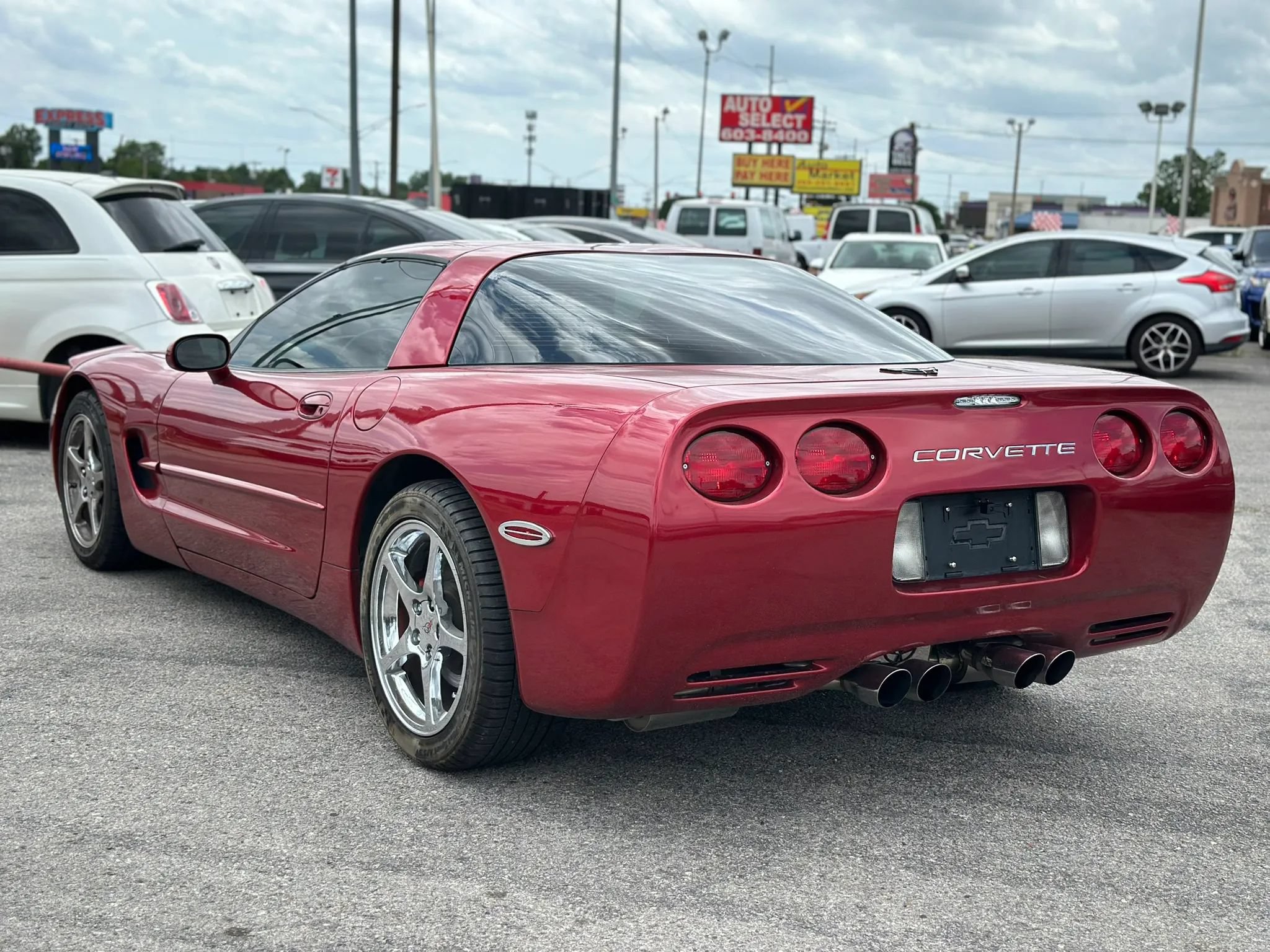 Used 2002 Chevrolet Corvette Coupe w/ Preferred Equipment Group2 RWD image 37