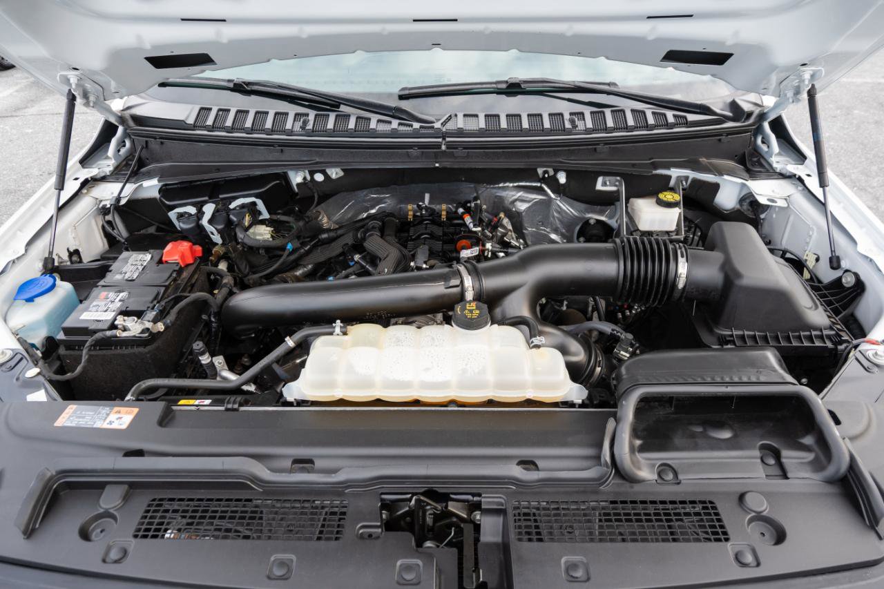 Used 2024 Ford Expedition Limited image 50