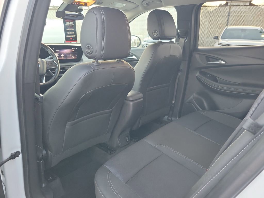 Used 2024 Buick Encore GX Preferred image 10