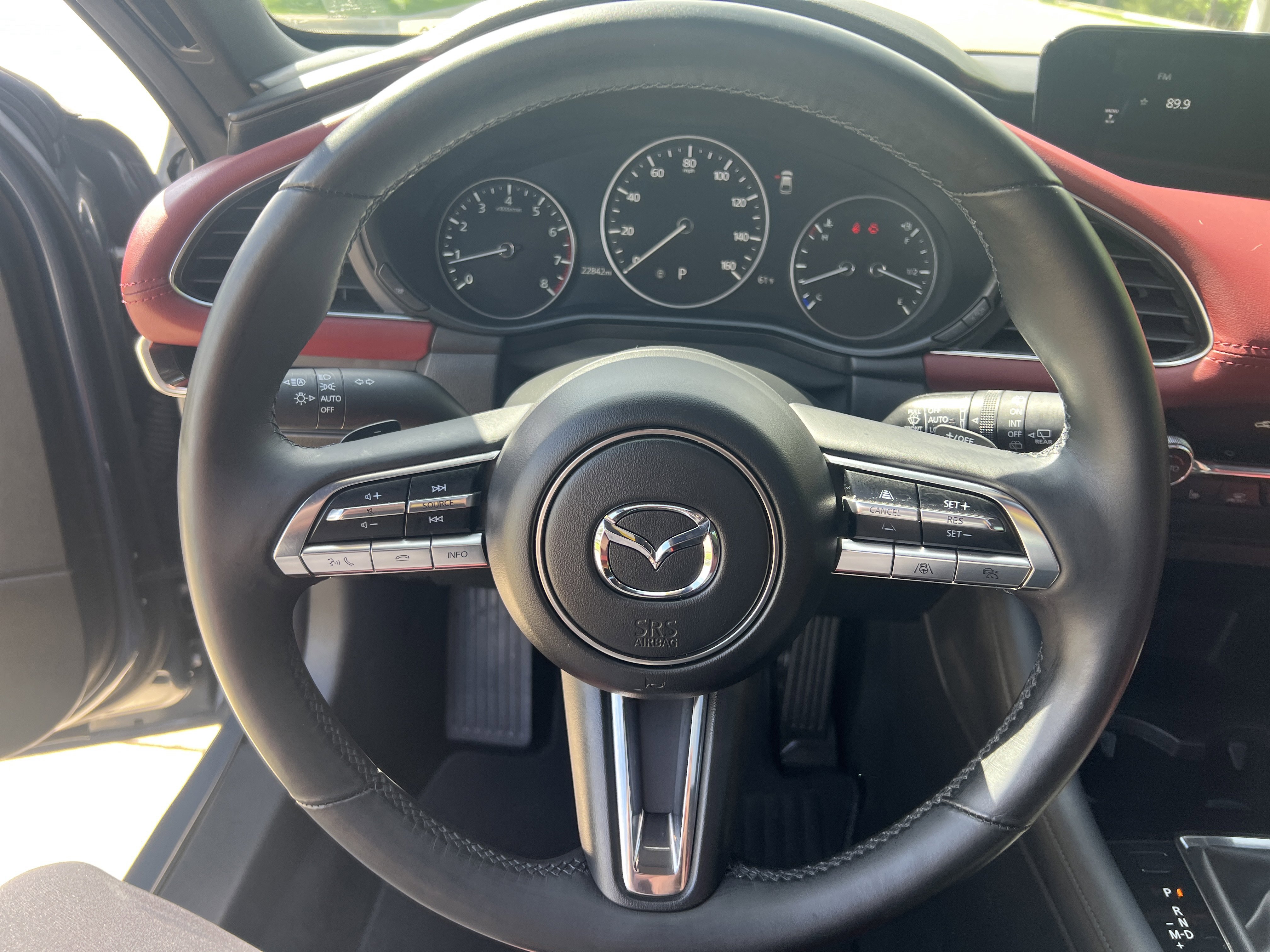 Used 2021 MAZDA MAZDA3 Hatchback w/Premium Plus Pkg image 16