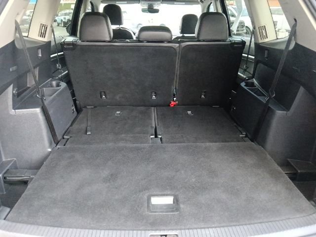 Used 2019 Volkswagen Atlas SEL Premium image 34
