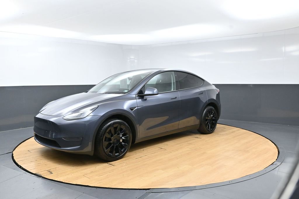 Used 2023 Tesla Model Y Long Range AWD/4WD image 7