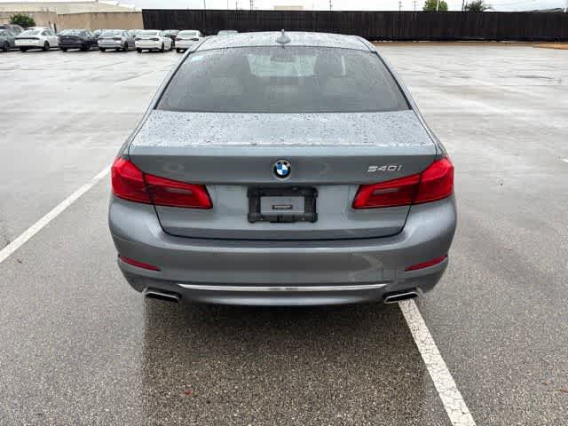 Used 2018 BMW 540i RWD image 4