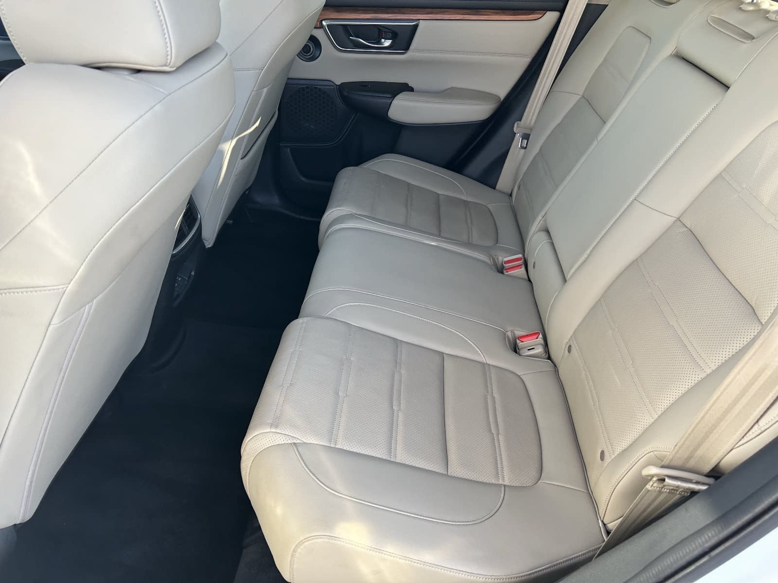 Used 2019 Honda CR-V Touring image 21