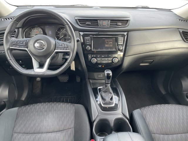 Used 2019 Nissan Rogue SV image 14