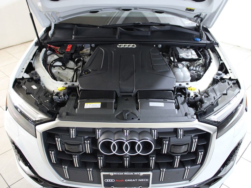 Certified 2025 Audi Q7 2.0T Premium Plus image 18