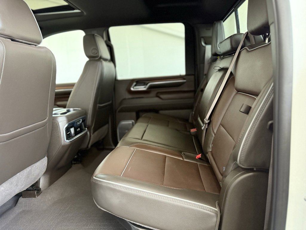 Used 2024 GMC Sierra 2500 Denali w/ Denali Reserve Package image 42