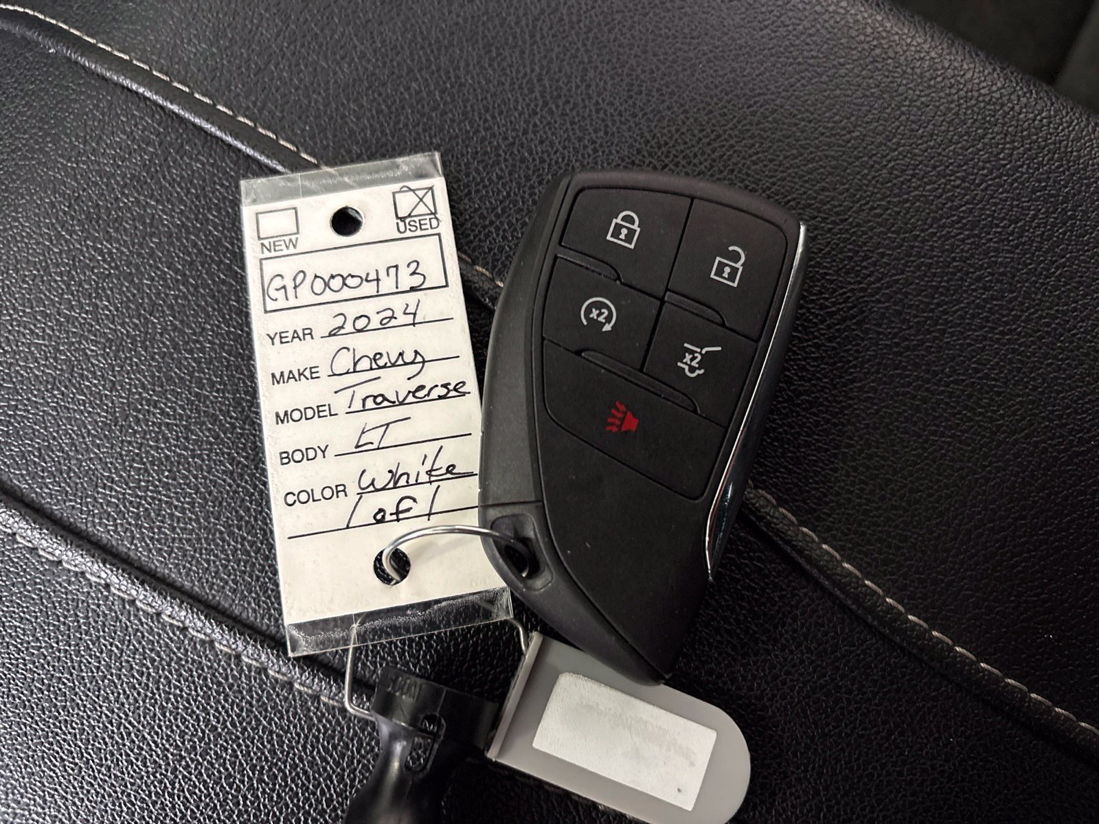 Used 2024 Chevrolet Traverse LT FWD image 34