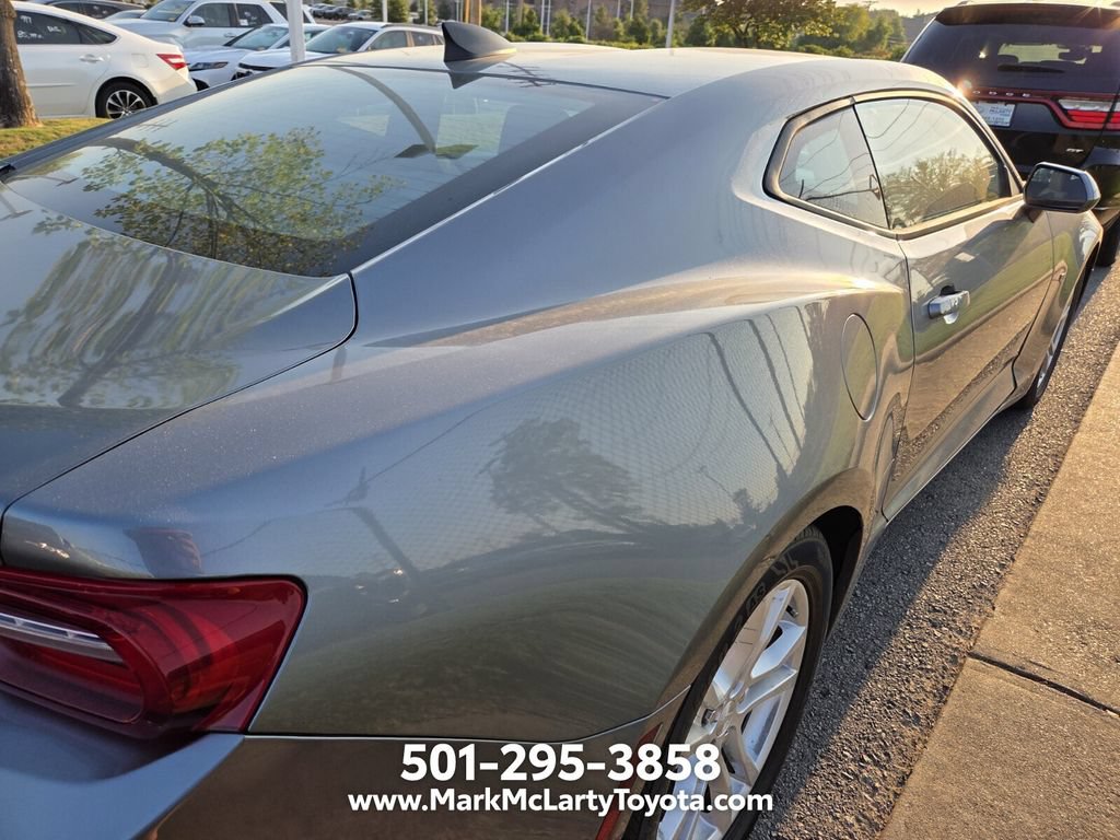 Used 2021 Chevrolet Camaro LS RWD image 8