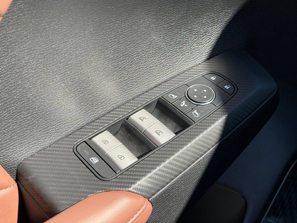 New 2026 Mitsubishi Outlander SEL FWD image 35